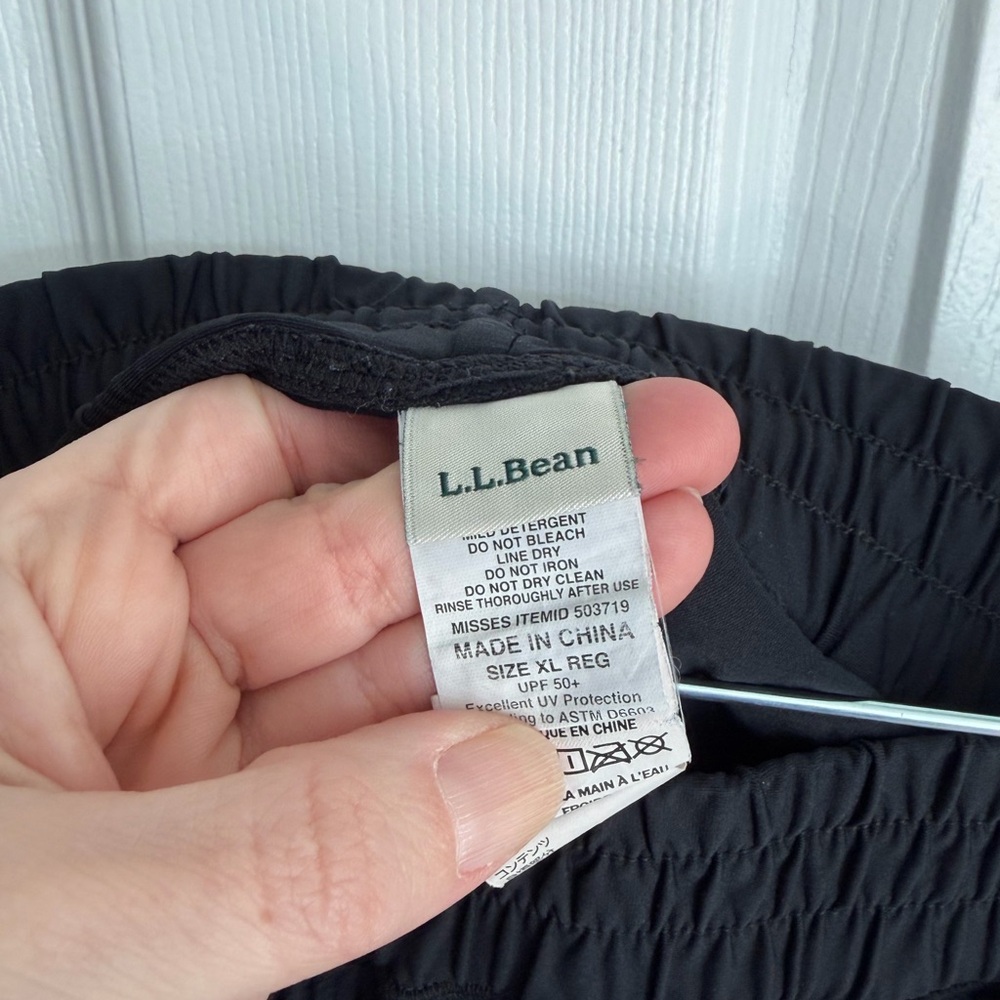 L.L. Bean Swim Shorts - Picture 2 of 3